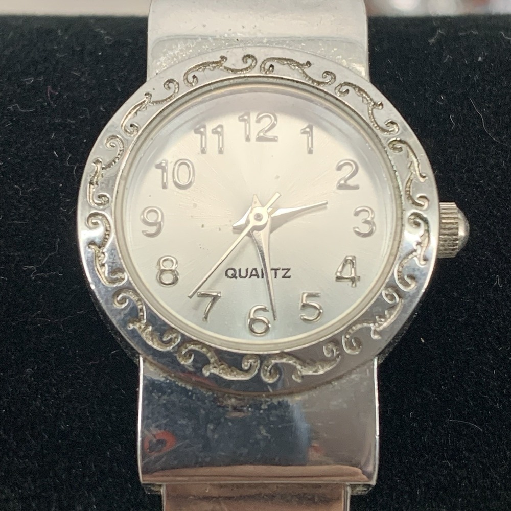 MZ Berger Watch Bangle Women 22mm Silver Tone Stainless Steel Needs Battery